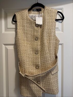 ZARA Cream-Beige Tweed Belted Sleeveless Vest